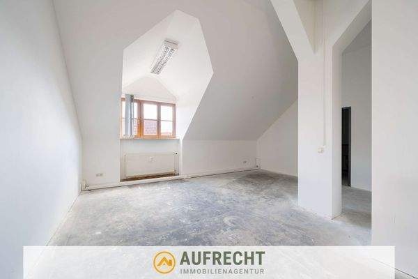 Einheit im Dachgeschoss