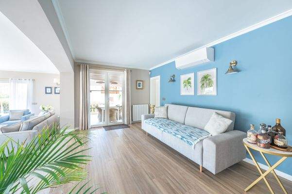 Living area in villa in Palmanova 7