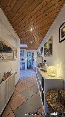 Hauptwohnung Flur zum Schlafbereich