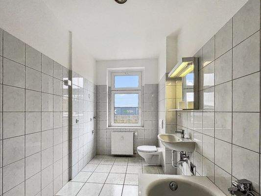 Badezimmer Ansicht 2