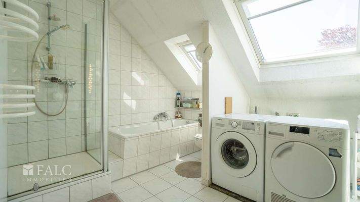 Badezimmer Dachgeschoss 