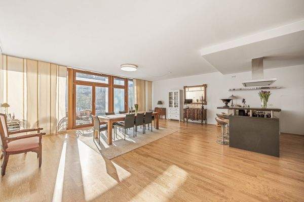 Wohn- und Essbereich