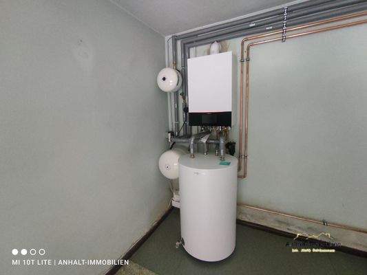 beide Häuser - neue Gasbrennwerttherme