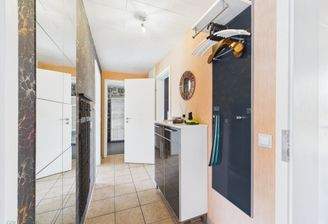 Zweifamilienhaus Großbettlingen EG Wohnung