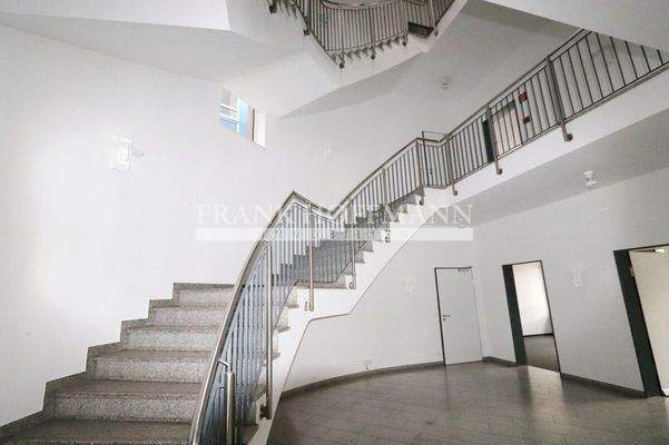 M2492 EG - Treppenhaus