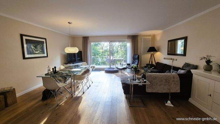 Wohnzimmer im Erdgeschoss