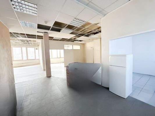 Bau 1 Raum 3.8, 3.11, 3.6 WC (7)