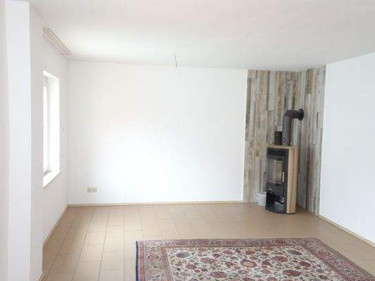 Wohnzimmer WO2 1.OG li.JPG