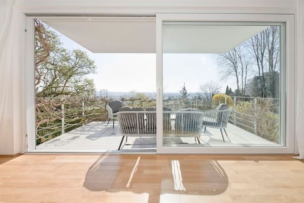 Zugang zum Balkon