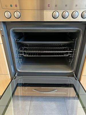 Küche - Backofen neuwertig