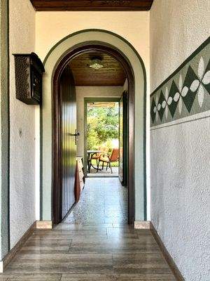 Durchgang zur Terrasse