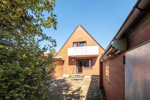 Rückwärtige Ansicht Haus 2