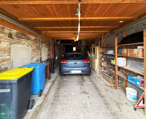 Garage im Ökonomieteil