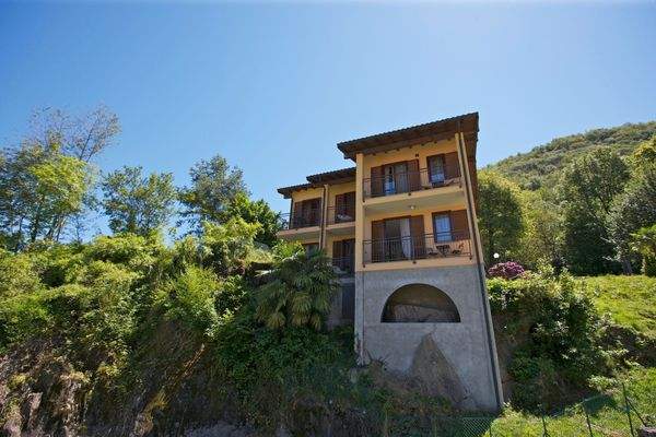 Casa Romantica mit Pool &amp; Traumseesicht. Parkplatz