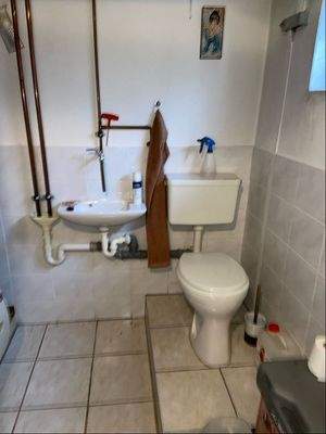 KG - Heizungsraum mit Toilette