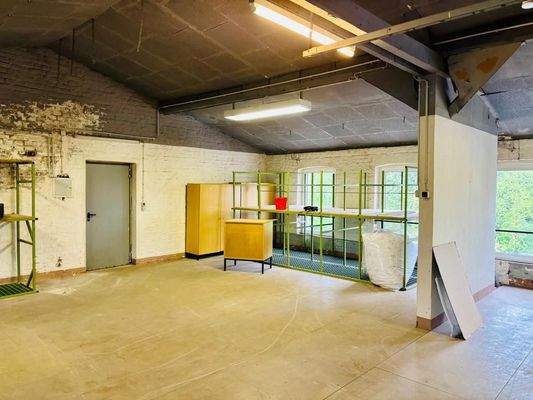 4ad6f010-b181-42cf-a372-28b126600318