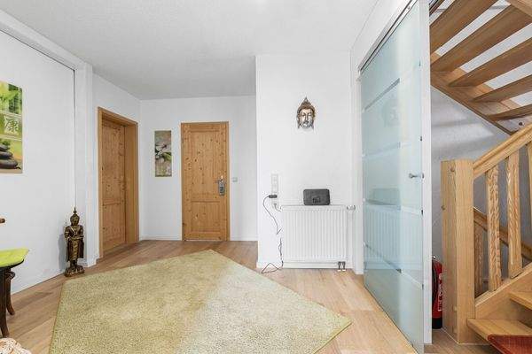 a5051f9d-b147-403b-95cf-669fda3d10a3