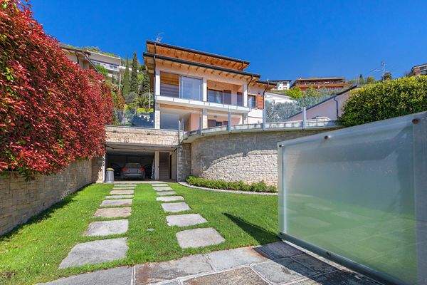 VEDUTA ESTERNA VILLA