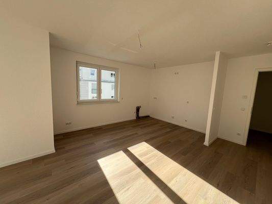 Wohnzimmer mit Küche 1.jpg