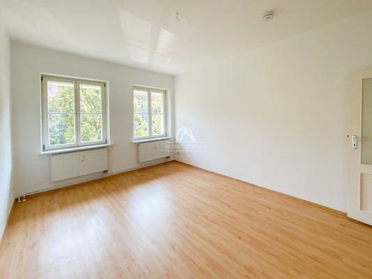 Zimmer 2 / room 2