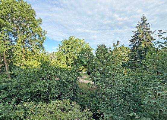 ... mit Blick ins Grüne