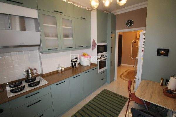 Sea View 3 Bedroom Apartment in Central Antalya Lara