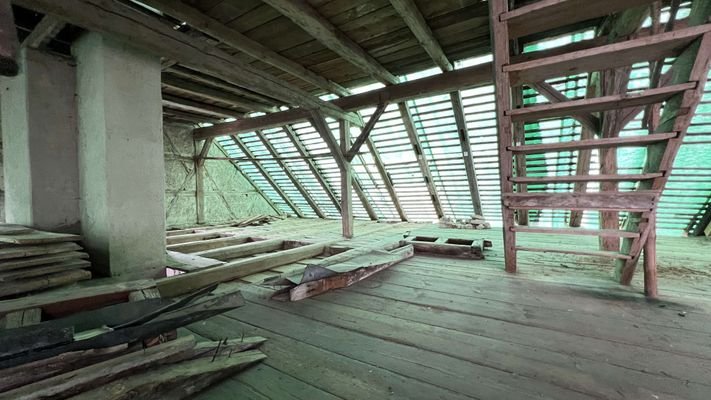 DACHBODEN1