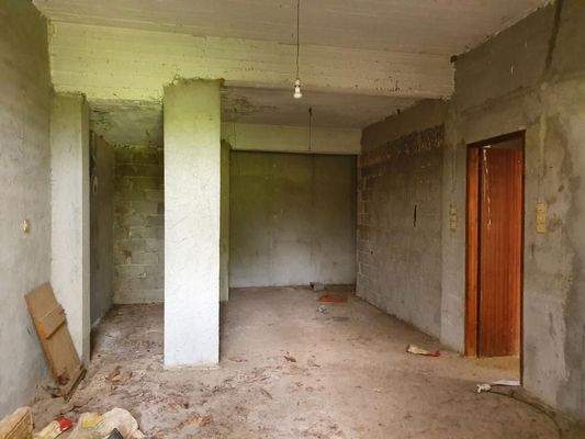 Kreta Sisi - vier Wohnungen in einem großen Garten zur Renovierung