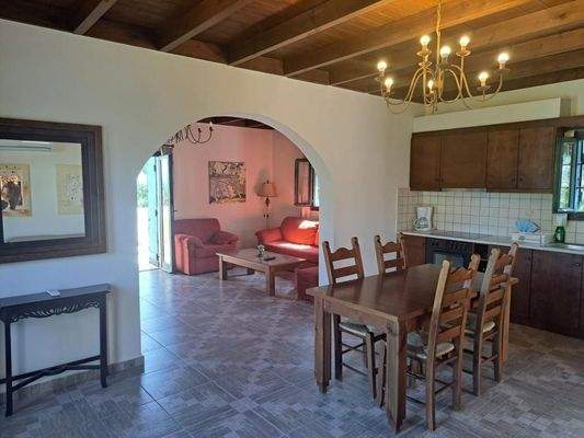 Kreta, Douliana: Charmantes Apartment mit einem Schlafzimmer und atemberaubendem Bergblick