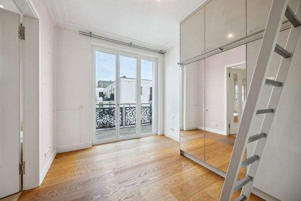 Masterbereich / Ankleide