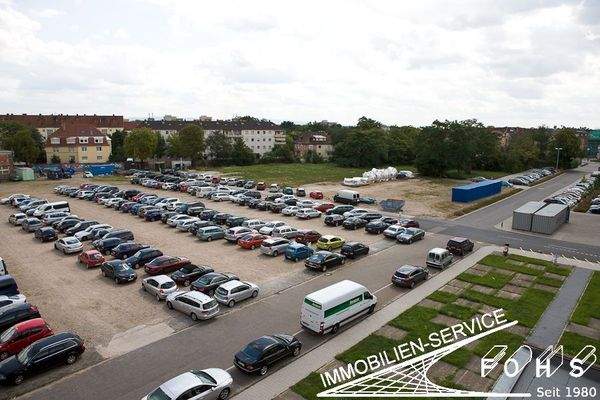 Halle 4.000,5 m² Parkplätze