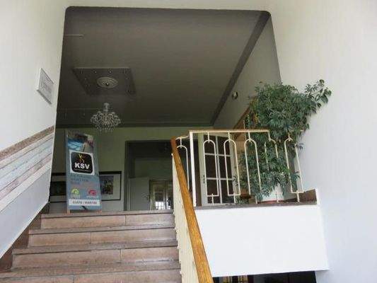 Treppe zum Sportverein