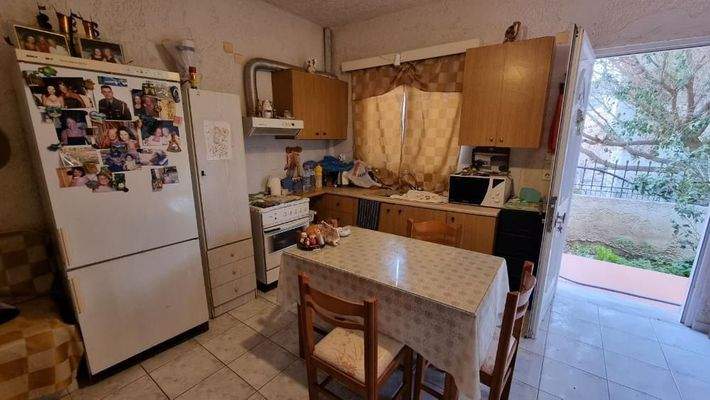 Kreta, Agia Pelagia: Tolles Haus mit 2 Wohnungen zu verkaufen