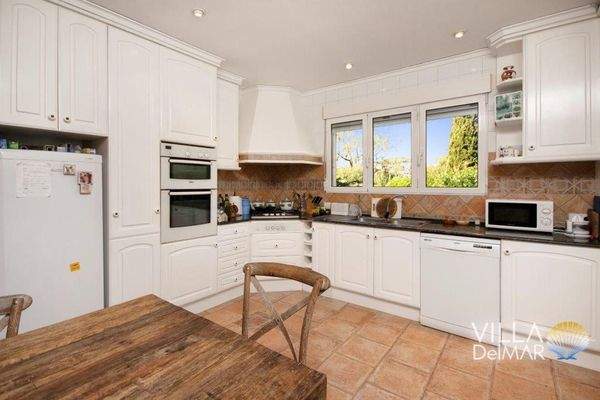 VW-110 Villa del Mar Calpe Costa Blanca0026.jpg