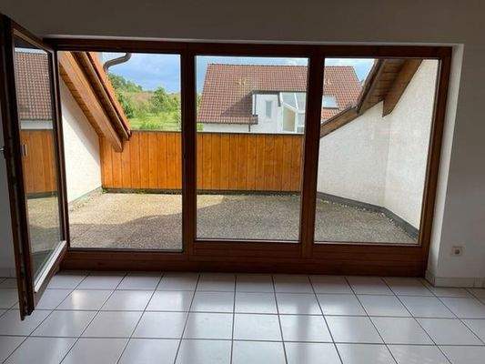 Wohnzimmer vor der Loggia