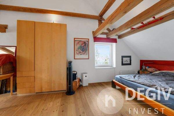 Schlafzimmer Nebenge