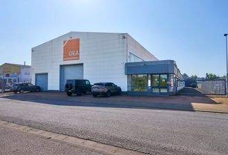 001_Halle und Büro Straßenseite Nordseite.jpg