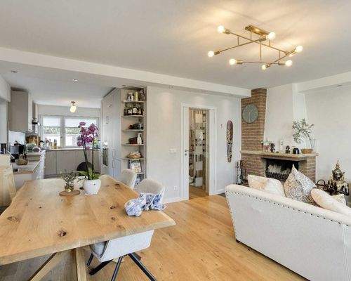 Offener Wohn-/Essbereich