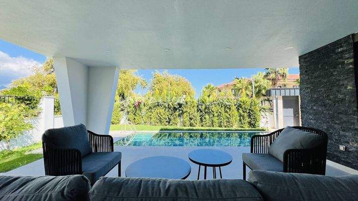 4-Bedroom Detached Villa in Kemer Antalya