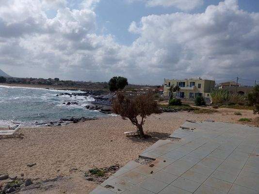 Ein wirklich erstaunliches Grundstück am Meer in Stavros, Chania