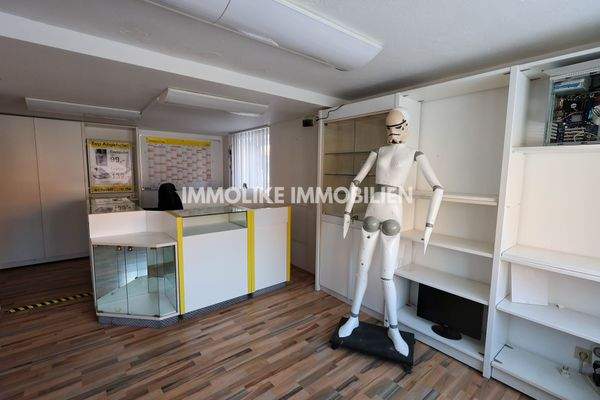 Ladengeschäft Haupthaus