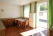 Küche mit Essbereich und Zugang zur Dachterrasse Obergeschoss