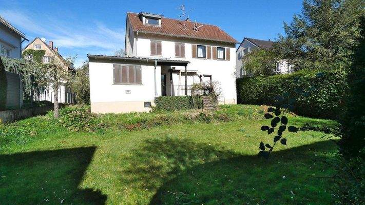 Grundstück mit Abrisshaus