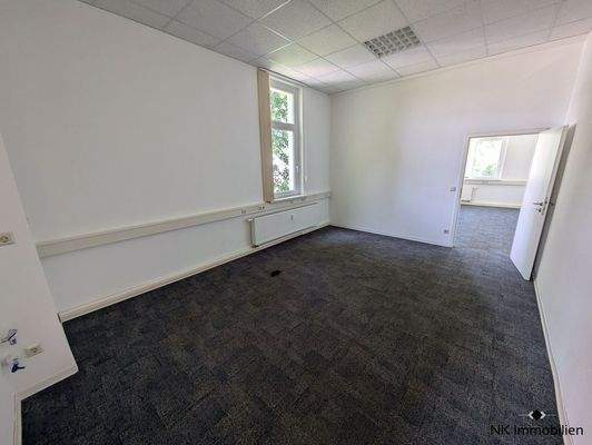 1. Bürozimmer
