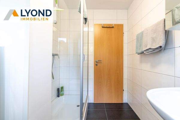 LYD 4617 - 18 Badezimmer OG