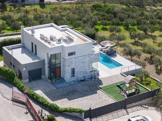 Ruhige Lage in der Nähe von Split