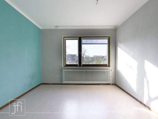 weiteres Zimmer im Obergeschoss