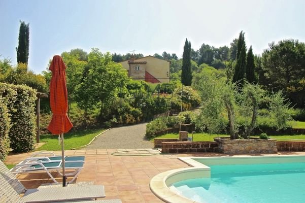 Charakteristischer "Casale" mit Garten und Pool in Montaione Palaia - Toskana