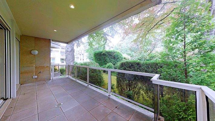 Balkon Wohnbereich weitere Ansicht