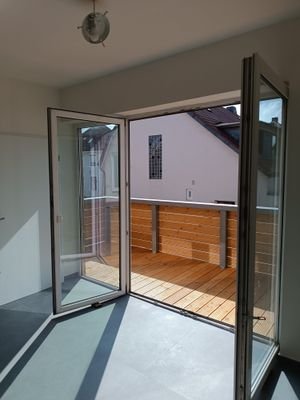  Wohnbereich- Zugang zum Balkon